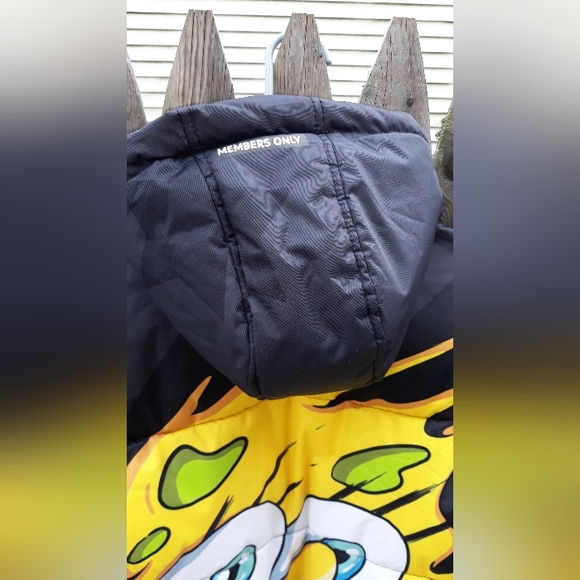 RARE Members Only X SpongeBob Nickelodeon iconic Puffer Jacket Black Size XXL - Picture 6 of 8